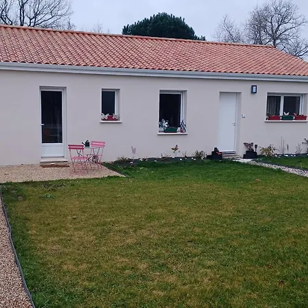 Les Hortensias ベッド・アンド・ブレックファスト *